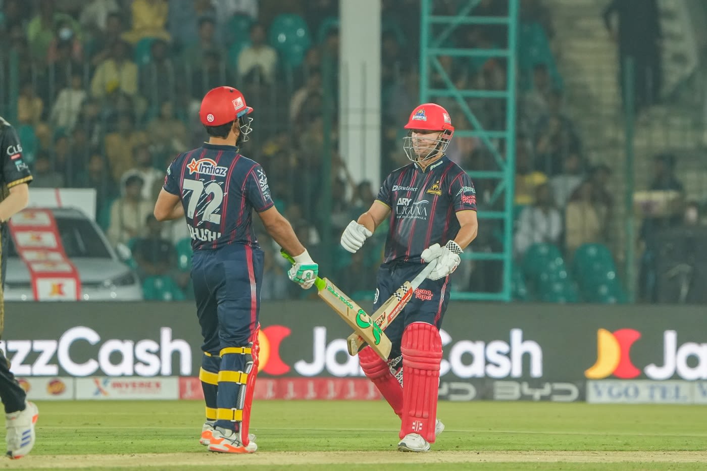 David Warner and Khushdil Shah played crucial knocks, partnership cricket wallpaper, hd pics