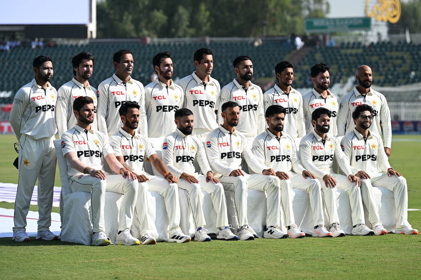 The Shan Masood-led Pakistan team pose for a photo, team group hd pic