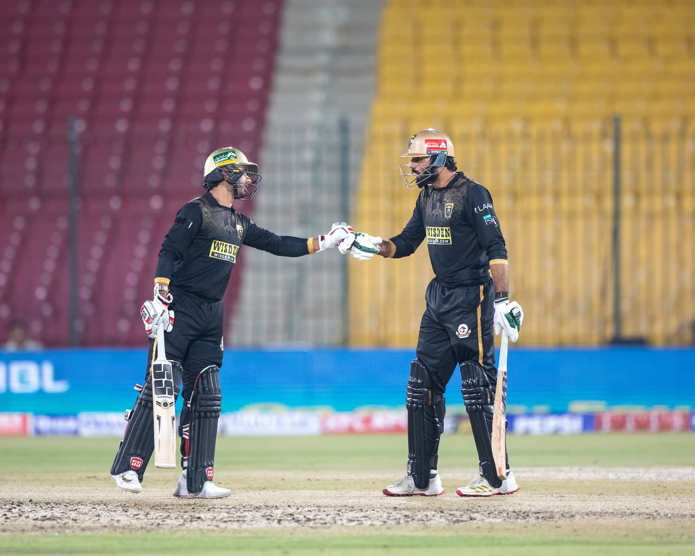 Hassan Khan and Irfan Khan's rapid stand took their side to victory, cricket duo photo