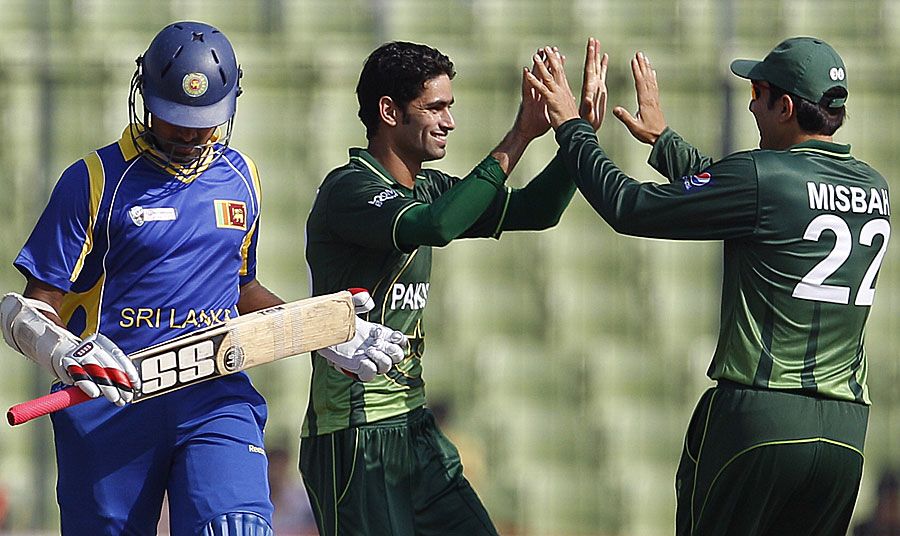 Hammad Azam's strike reduced Sri Lanka to 65 for 4