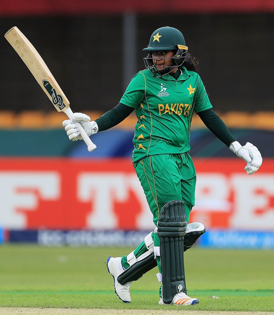 Ayesha Zafar kept Pakistan afloat with a half-century