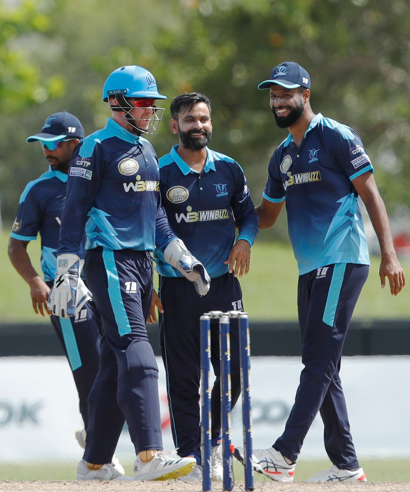 Mohammad Hafeez picked up three wickets