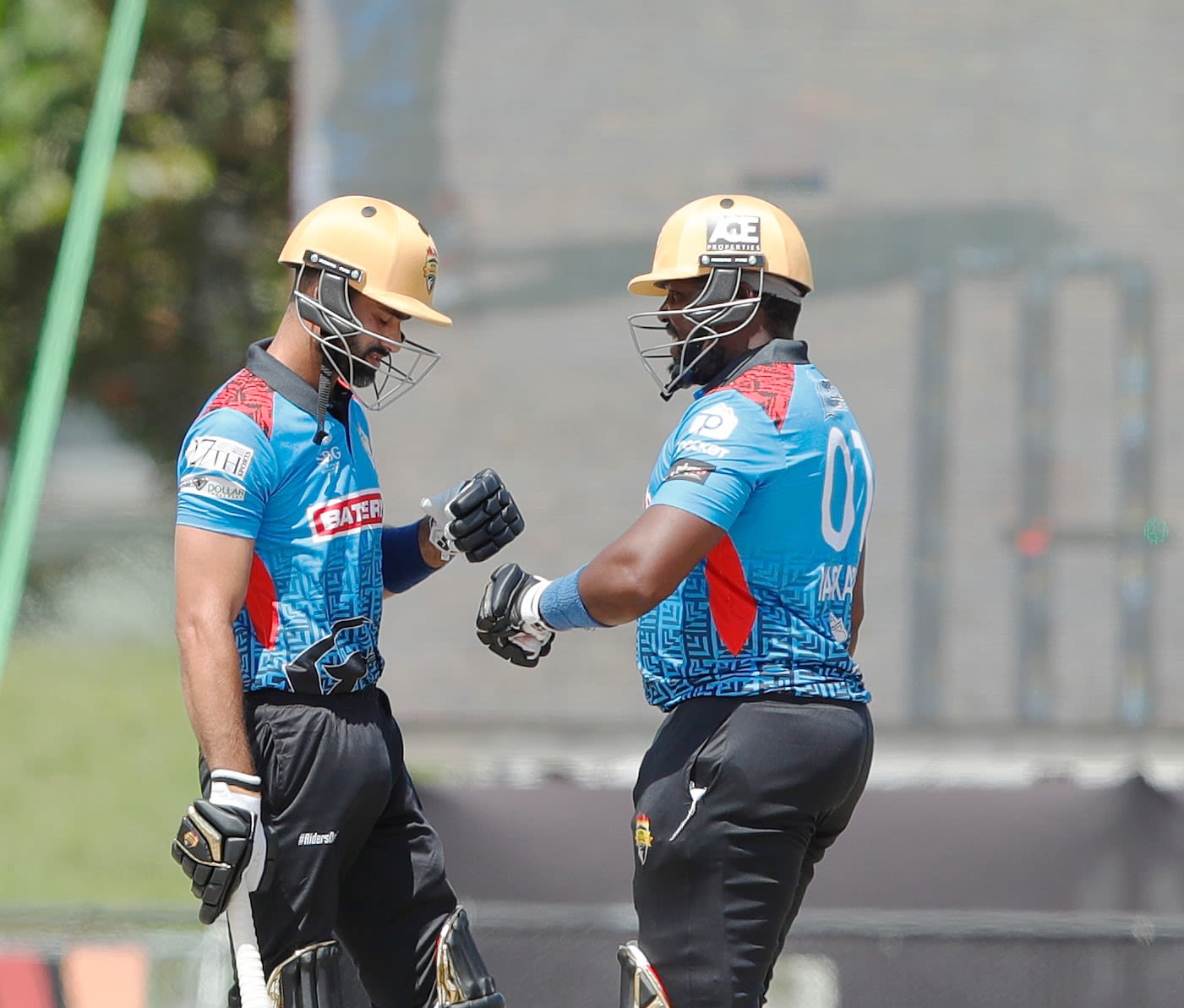 Hammad Azam and Hamilton Masakadza put on 74 in 32 balls