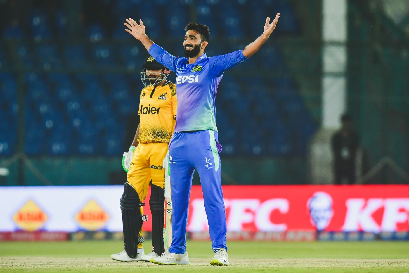 Usama Mir is thrilled after knocking over Haseebullah Khan