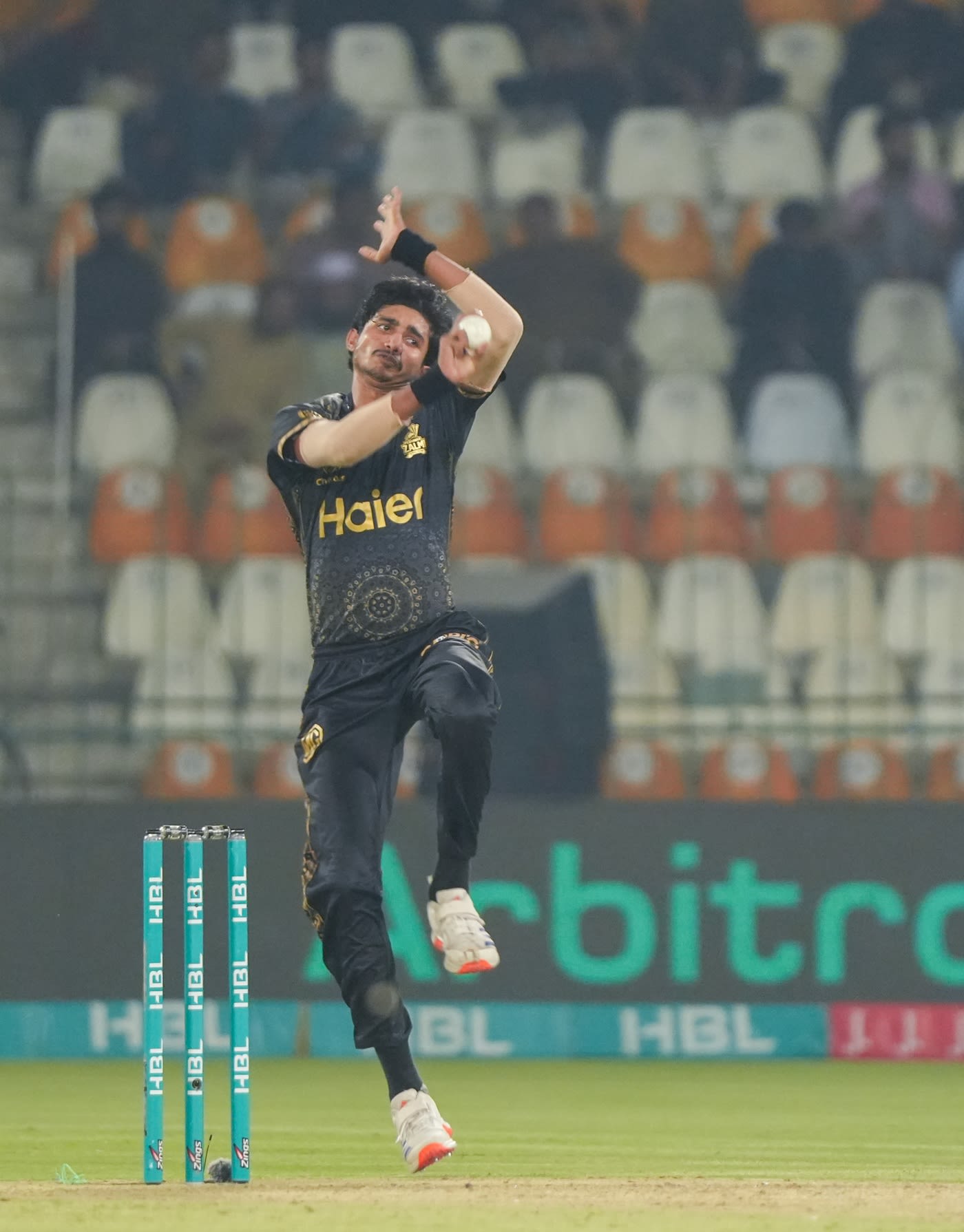 Ali Raza conceded just six runs in his first two overs