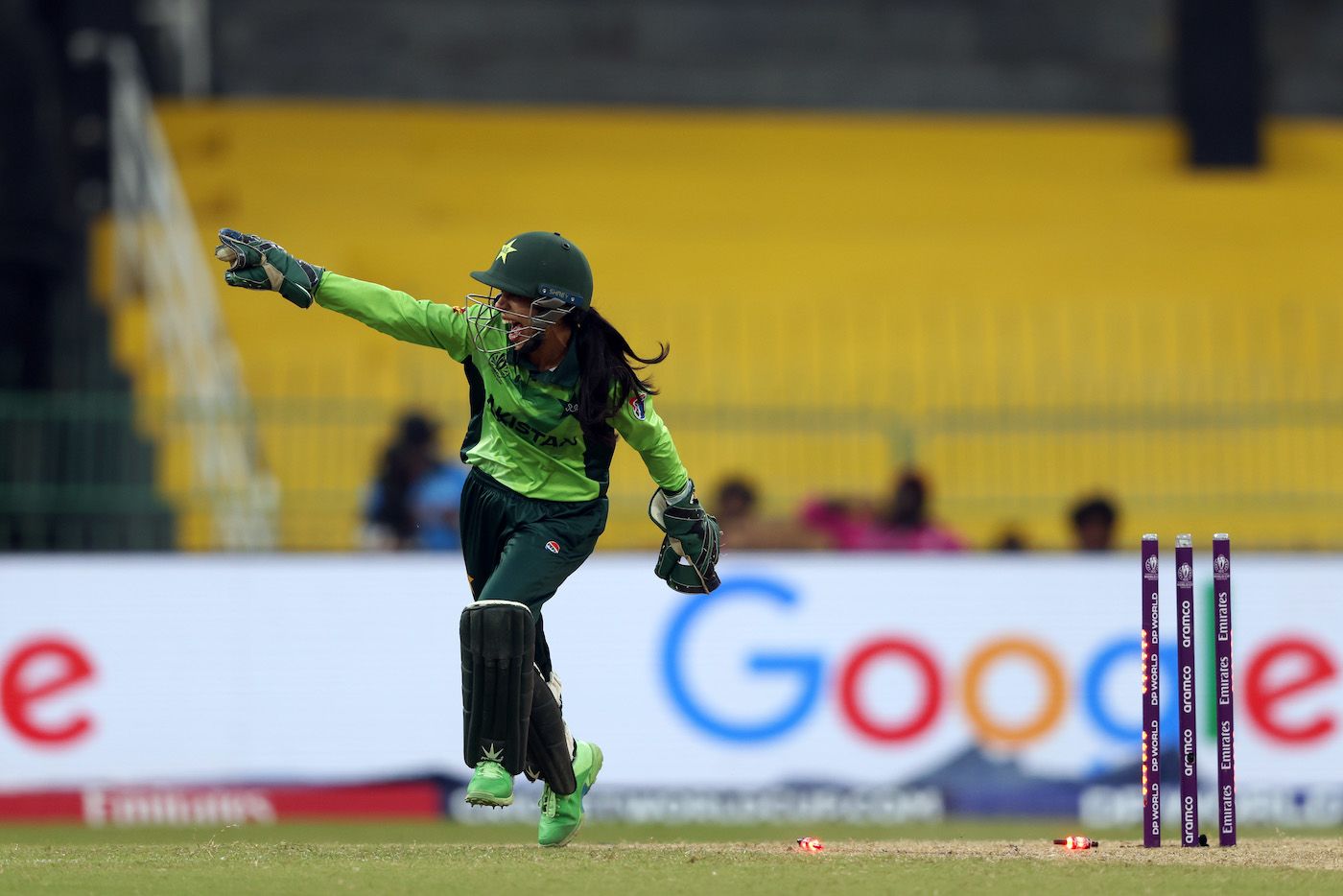 Sidra Nawaz pulled off a sharp stumping to dismiss Kim Garth